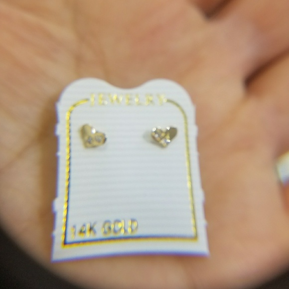 14k Solid Yellow Gold Heart Earrings - Picture 3 of 8